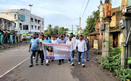 ଡ଼. ମୌମିତା ଦେବନାଥ ଙ୍କୁ ନ୍ୟାୟ ପ୍ରଦାନ ଦାବି ରେ ୟୁନିୟନ ଅଫ ଜର୍ଣ୍ଣାଲିଷ୍ଟ, ସଚେତନ ନାଗରିକ ମଞ୍ଚ ପକ୍ଷରୁ ପ୍ରତିବାଦ ଶୋଭାଯାତ୍ରା।