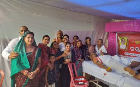 ଜ୍ୟୋତିର୍ବିଦ ପଣ୍ଡିତ ଗୁଣ ସାଗର ପଣ୍ଡା ସ୍ମୁତି ରେ ରକ୍ତ ଦାନ ଶିବିର- ବାପା ଙ୍କ ଶୁଦ୍ଧି କ୍ରିୟା ରେ ରକ୍ତ ଦାନ କରି ଉଦାହରଣ ସାଜିଲେ ଚାରି ପୁଅ