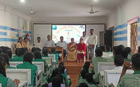 କଣ୍ଟାମାଳ ହାଇସ୍କୁଲରେ ଜାତୀୟ  ମହାକାଶ ଦିବସ ପାଳିତ