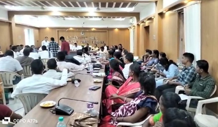 ସମିତି ବୈଠକ ରେ ଆଡ଼ଭାନ୍ସ କାର୍ଯ୍ୟକ୍ରମ କୁ ବିରୋଧ କରୁଛନ୍ତି ସରପଞ୍ଚ ଓ ସମିତି ସଭ୍ୟ।