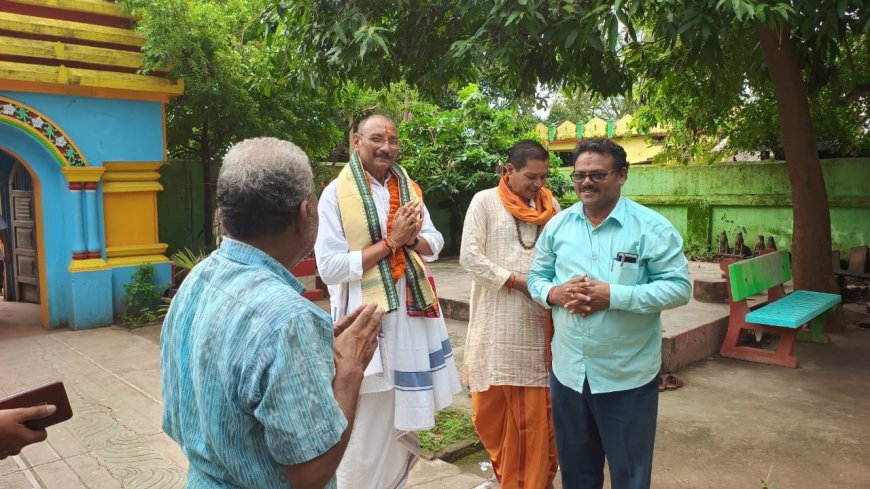 ମ. ରାମପୁର ନୂତନ ରାଜା ଙ୍କ ଦେବାଦେବୀ ଦର୍ଶନ
