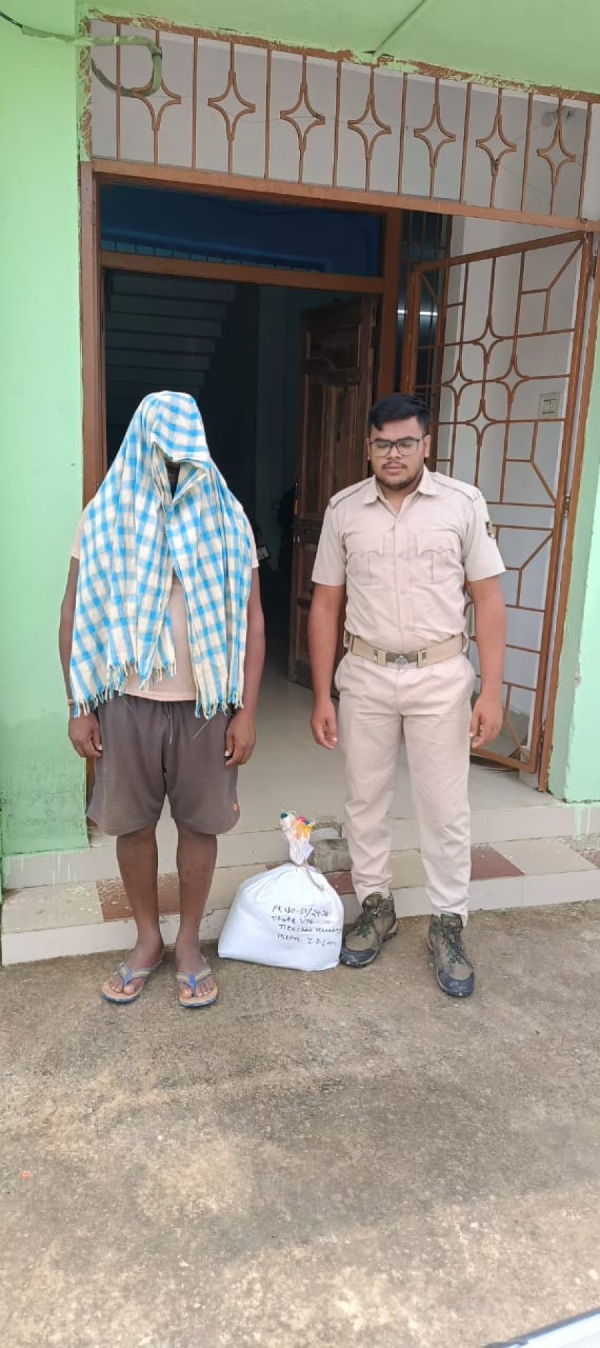 ମଦଜବତ, ଜଣେଗିରଫ