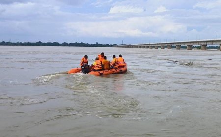ସୋନପୁର ମହାନଦୀ ପୋଲ ଉପରୁ ବାଇକ ଉଦ୍ଧାର, ଅଗ୍ନିଶମ ବିଭାଗ  ର ସର୍ଚ୍ଚ ଅପରେସନ ଜାରି