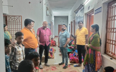 ମାଥିଲି ବ୍ଲକ ପ୍ରଶାସନ ଦ୍ୱାରା ବନ୍ୟା ପୀଡିତା ଙ୍କୁ ରନ୍ଧା ଖାଦ୍ୟ ବଣ୍ଟନ।