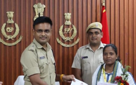 ରାଜ୍ୟ ସ୍ତରୀୟ କ୍ରୀଡାମିଟ୍ ରେ ସୁଜାତା ମିଞ୍ଜ ଙ୍କ ସଫଳତା*- *ଜିଲ୍ଲା ପୋଲିସ ପକ୍ଷରୁ ଦିଆଗଲା ସମ୍ବର୍ଧନା