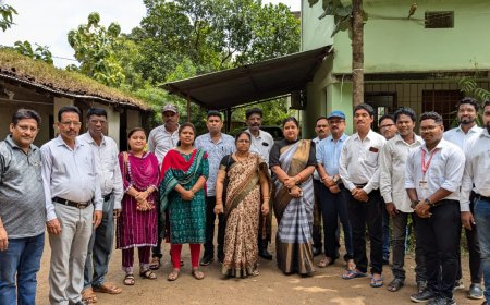 ତାଲୁକ ଆଇନ ସେବା ସମିତି ପକ୍ଷରୁ ଲଡୁଗାଁ ଉଚ୍ଚ ମାଧ୍ୟମିକ ବିଦ୍ୟାଳୟ ରେ ଆଇନ ସଚେତନତା ଶିବିର।