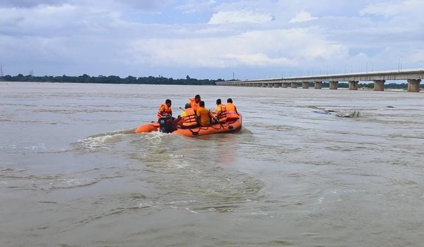 ସୋନପୁର ମହାନଦୀ ପୋଲ ଉପରୁ ବାଇକ ଉଦ୍ଧାର, ଅଗ୍ନିଶମ ବିଭାଗ ର ସର୍ଚ୍ଚ ଅପରେସନ ଜାରି