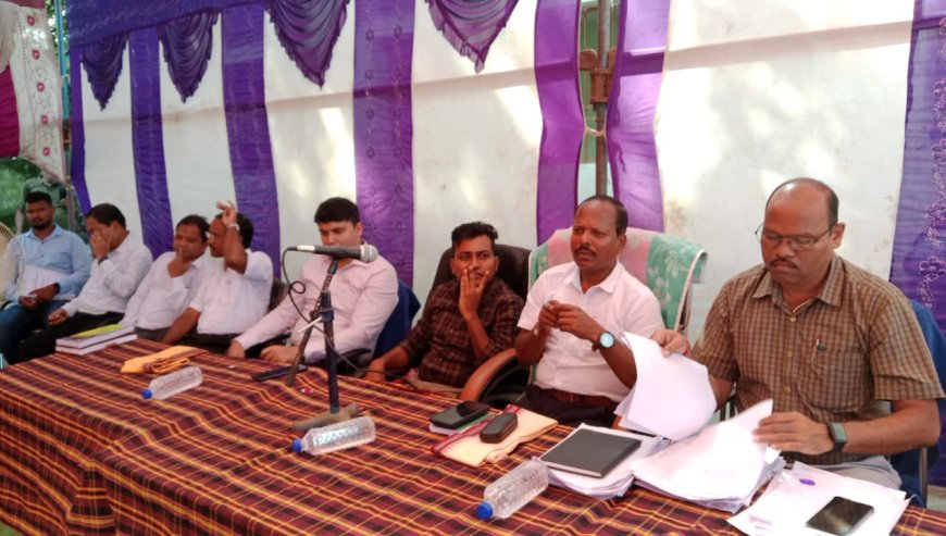 ନୂଆପଡାରୁ ପ୍ରବାସୀ ଶ୍ରମିକ ପ୍ରଥା ର ମୁଳୋତ୍ପାଟନ ହେବ - ଜିଲ୍ଲାପାଳ