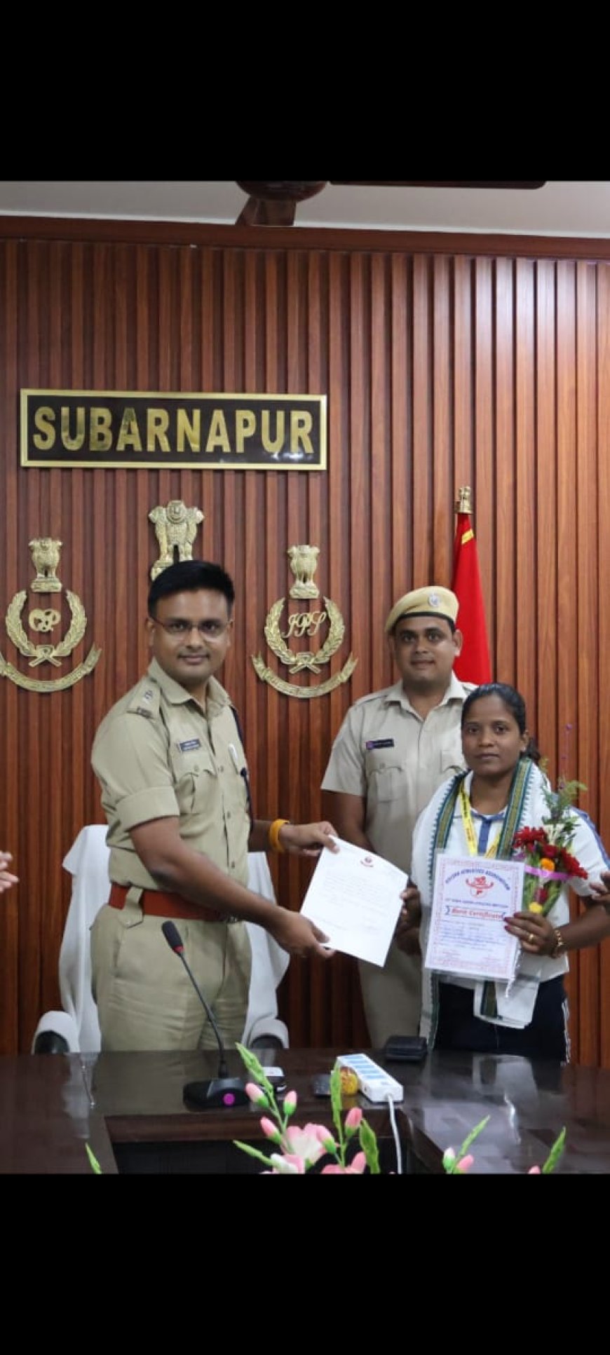 ରାଜ୍ୟ ସ୍ତରୀୟ କ୍ରୀଡାମିଟ୍ ରେ ସୁଜାତା ମିଞ୍ଜ ଙ୍କ ସଫଳତା*- *ଜିଲ୍ଲା ପୋଲିସ ପକ୍ଷରୁ ଦିଆଗଲା ସମ୍ବର୍ଧନା