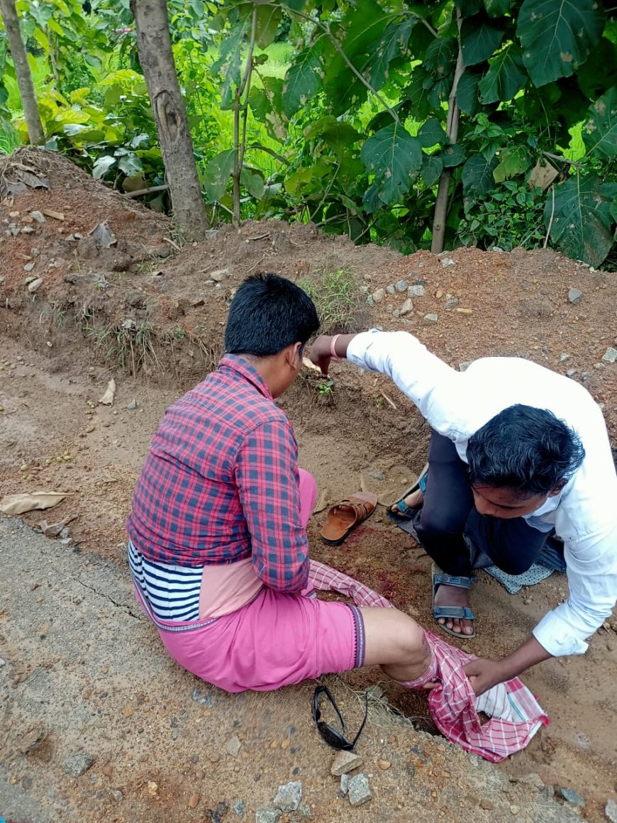 ବୋଲେରୋ ଧକ୍କାରେ ବାଇକ୍ ଆରୋହୀ ଗୁରୁତର