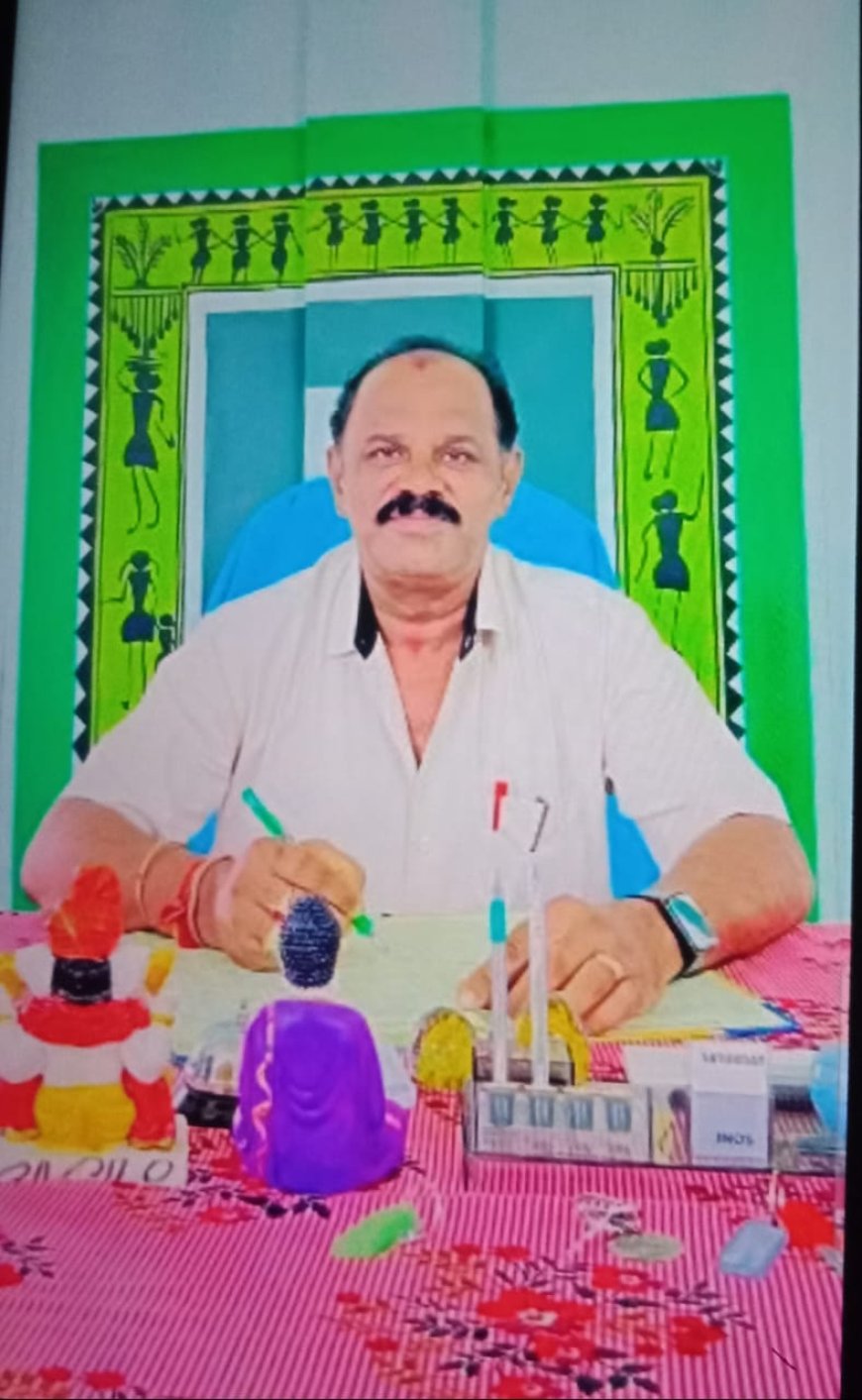 ଶିକ୍ଷକ ଙ୍କ ଜୁଲମ, ମୁହଁ ଖୋଲିଲେ ଚାକିରି ରୁ ବାହାର କରିଦେବାର ଧମକ।