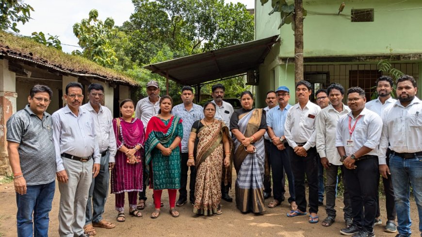 ତାଲୁକ ଆଇନ ସେବା ସମିତି ପକ୍ଷରୁ ଲଡୁଗାଁ ଉଚ୍ଚ ମାଧ୍ୟମିକ ବିଦ୍ୟାଳୟ ରେ ଆଇନ ସଚେତନତା ଶିବିର।
