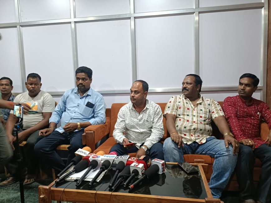 ଏକ ନିର୍ଦିଷ୍ଟ ଘରୋଇ ଚ୍ୟାନେଲ କନ୍ଧମାଳ ସାଂସଦ ସୁକାନ୍ତ ପାଣିଗ୍ରାହି ଙ୍କ ନାଁ ରେ ମିଥ୍ୟା ଖବର ପ୍ରସାରଣ ନେଇ ବାଲିଗୁଡା ବିଜେପି ପକ୍ଷରୁ ପ୍ରେସ ମିଟ l