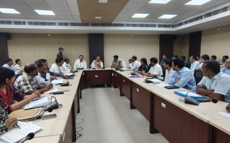 ଖାଦ୍ୟ ଓ ଯୋଗାଣ ମନ୍ତ୍ରୀଙ୍କ ସମୀକ୍ଷା