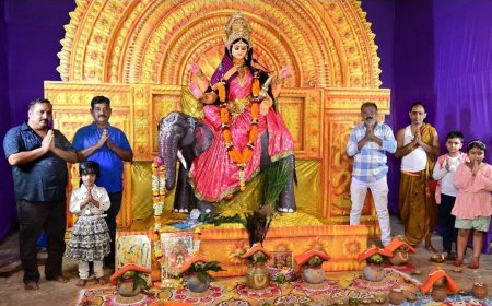 ବାଲିଗୁଡା ରେ ଗଜଲକ୍ଷ୍ମୀ ପୂଜା ଧୁମଧାମ ରେ ପାଳିତ