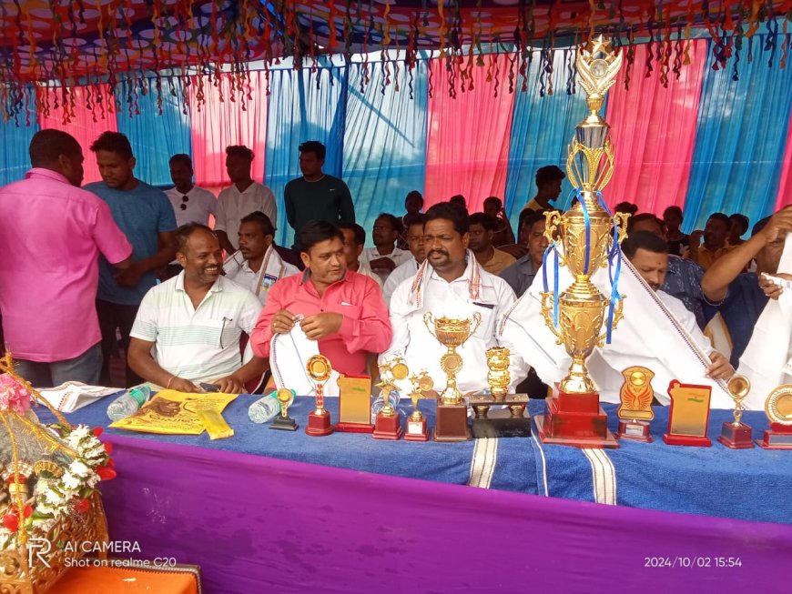ଗୁମାପଦର ରେ କବାଡି ଫାଇନାଲ ମ୍ୟାଚ ଅନୁଷ୍ଠିତ !!!!! ବାରଖମା ବିଜେତା .......... ବାଲିଗୁଡା ଉପ ବିଜେତା