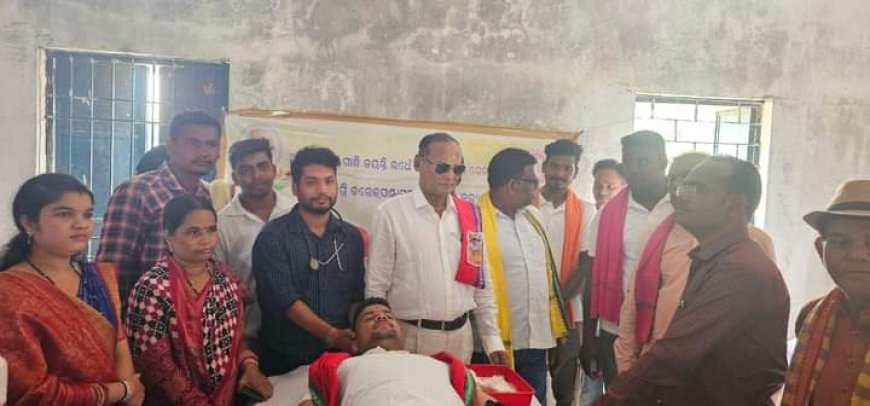 ଘଣ୍ଟାପଡ଼ା ଡିଗ୍ରୀ କଲେଜରେ ମେଗା ରକ୍ତଦାନ ଶିବିର ।