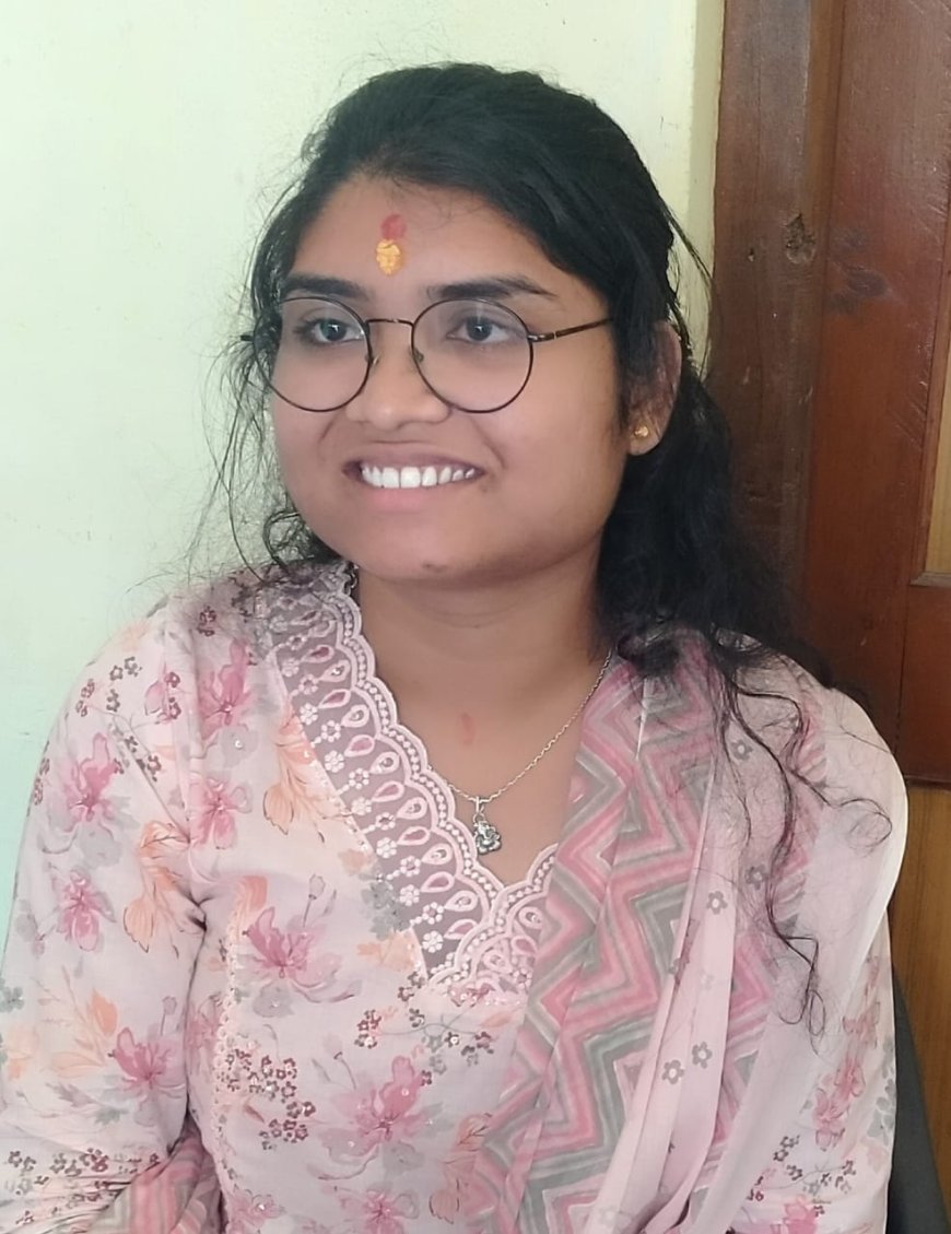 ଓ ଏ ଏସ ପରୀକ୍ଷା ରେ ସଫଳତା ହାସଲ କଲେ ସୁନା ଝିଅ ଦୀପ୍ତି ମୟୀ