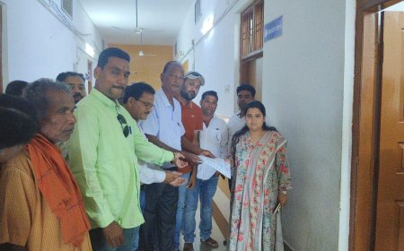 ମଡେଲ ବସଷ୍ଟାଣ୍ଡ ଶୀଘ୍ର ନିର୍ମାଣ ପାଇଁ ଜିଲ୍ଲାପାଳଙ୍କୁ ଦାବୀପତ୍ର ଦେଲା ଜିଲ୍ଲା ଘରୋଇ ବସ ମାଲିକ ସଂଘ*