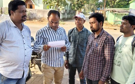 ଟାୱାର କାର୍ଯ୍ୟକ୍ଷମ ପାଇଁ ଉପ ଜ଼ିଲ୍ଲାପାଳ ଓ  କନ୍ଧମାଳ ସାଂସଦ ଙ୍କୁ ଦାବୀ ପତ୍ର ପ୍ରଦାନ