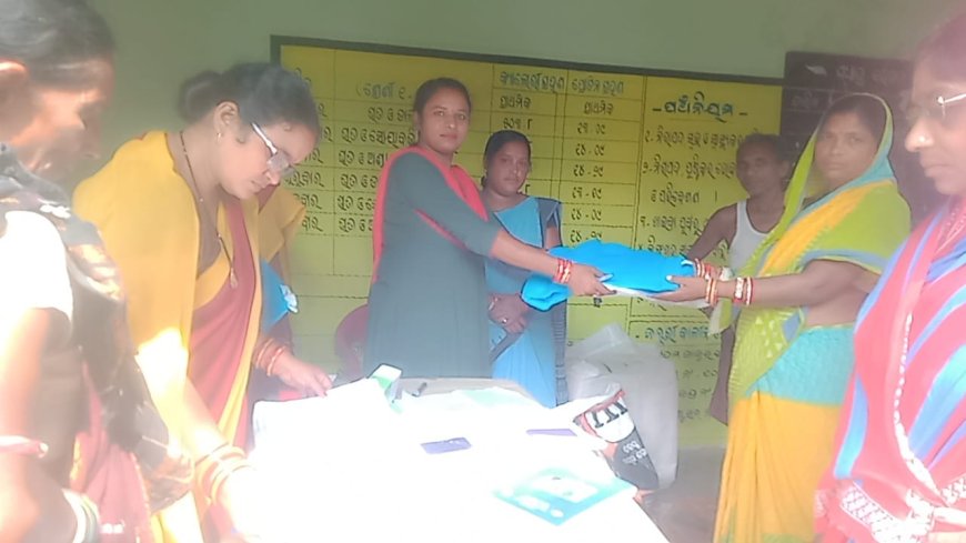 ଘଣ୍ଟାପଡ଼ାରେ ମାଗଣା ମଶାରୀ ବଣ୍ଟନ ।