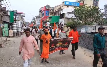 ବାଂଲାଦେଶ ରେ ହିନ୍ଦୁ ଙ୍କ ଉପରେ ଅତ୍ୟାଚାର ବିରୁଦ୍ଧରେ ସୁବର୍ଣ୍ଣପୁର ରେ ବିଶାଳ ଶୋଭାଯାତ୍ରା ଓ ବିକ୍ଷୋଭ