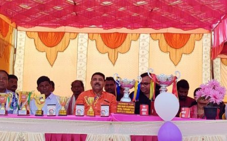 ମାନସ ରଞ୍ଜନ ସ୍ମାରକୀ ଫୁଟବଳ ଟୁର୍ଣ୍ଣାମେଣ୍ଟ ଉଦଯାପିତ , ଭଇଁରିଗୁଡା କୁ ହରାଇ ଝାରକୁଣ୍ଡାମାଳ ଚମ୍ପିୟାନ