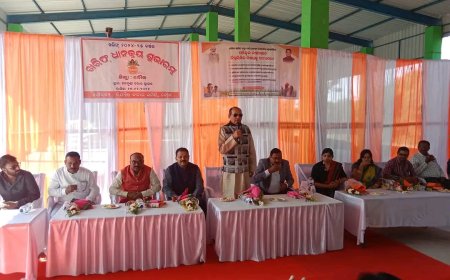 ବୌଦ୍ଧ ଜିଲ୍ଲାରେ ଖୋଲିଲା ଧାନମଣ୍ଡି ..... ମନମୁଣ୍ଡାରେ ଧାନ ମଣ୍ଡିର ଶୁଭ ଉଦଘାଟନ କଲେ କଣ୍ଟାମାଳ ବିଧାୟକ ।  ପ୍ରଥମ ଦିନରେ କିଣା ହେଲା ୫୫ :୮୬ କ୍ୱିଣ୍ଟାଲ ଧାନ ,