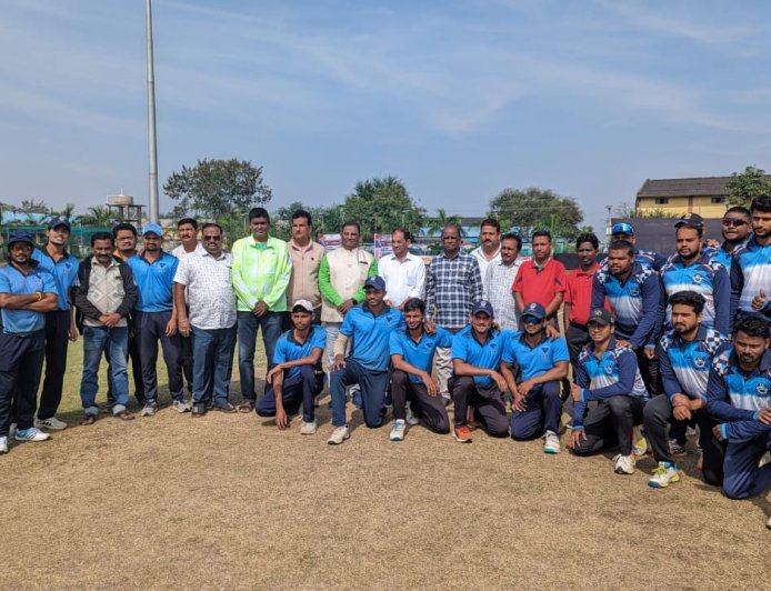 ରୁଦ୍ର ପ୍ରସାଦ ସାହୁ ମେମୋରିଆଲ ଜୁନାଗଡ଼ କପ ଫାଇନାଲ ରେ ବରଗଡ଼ ।