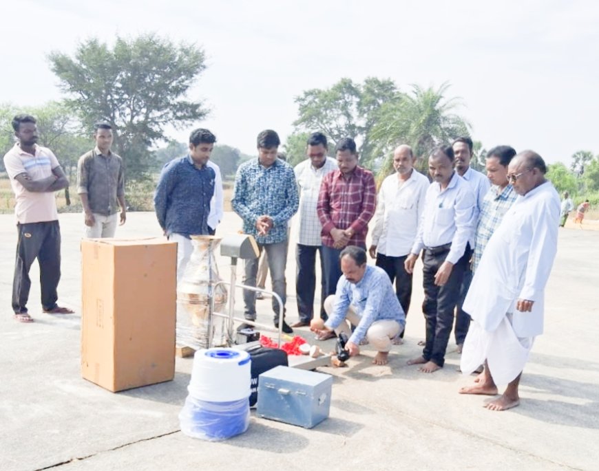 କର୍ଲାମୁଣ୍ଡା ଠାରେ ଧାନ ମଣ୍ଡି ଉଦଘାଟନ....