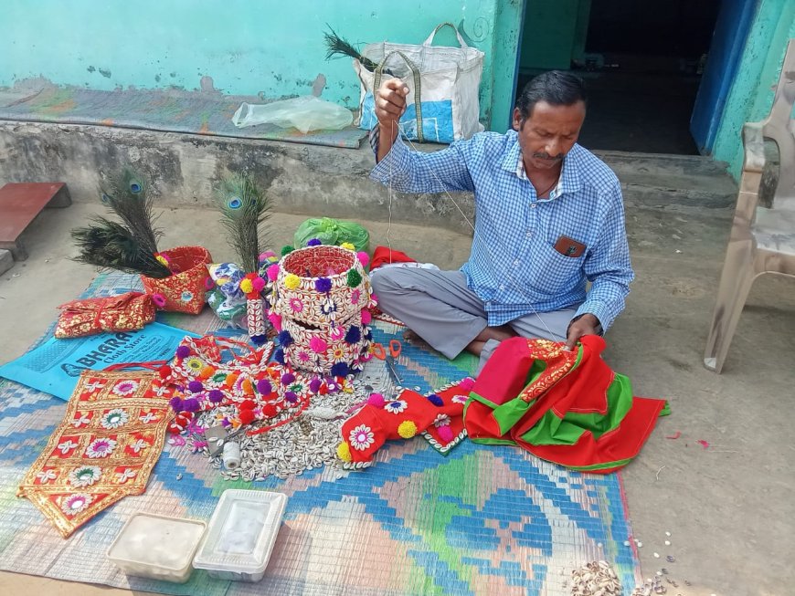 ଦେବା ଦେବୀଙ୍କ ସରଞ୍ଜାମ,ଭିନ୍ନ ଏକ ବୃତ୍ତିରେ ଟିକେଲାଲ ବଞ୍ଜରା