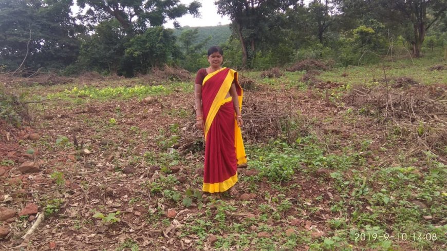 ସରକାରୀ ବସ ଦୁର୍ଘଟଣା ରେ ଅଙ୍ଗନବାଡି କର୍ମୀ ମୃତ୍ୟୁ l କ୍ଷତିପୂରଣ ଦାବୀ ରେ ତୁମୁଡିବନ୍ଧ ଜାତୀୟ ରାଜପଥ ଅବରୋଧ