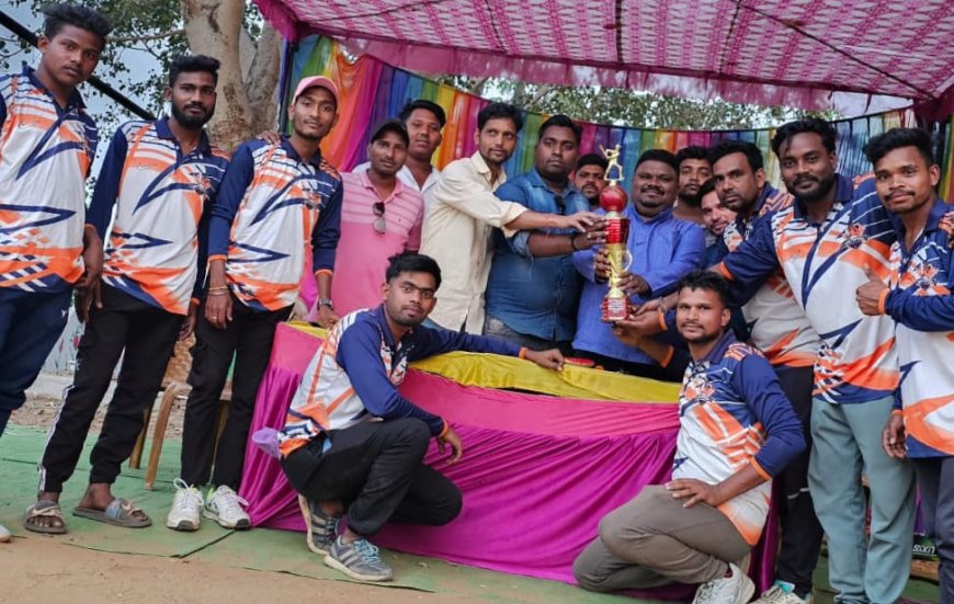 ସ୍ୱର୍ଗତ ପିତାମ୍ବର ସେଠ ମେମୋରିଆଲ କ୍ରିକେଟ ଟୁର୍ଣ୍ଣlମେଣ୍ଟ ଉଦଯାପିତ , ଦେଓଗାଁ ଟିମ ଚମ୍ପିୟାନ