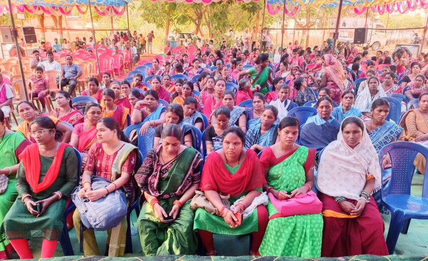 ବିଭିନ୍ନ ସ୍ଥାନରେ ଆୟୁଷ୍ମାନ ଭାରତ ପ୍ରଧାନମନ୍ତ୍ରୀ ଜନ ଆରୋଗ୍ୟ ଯୋଜନା ଏବଂ ଗୋପବନ୍ଧୁ ଜନ ଆରୋଗ୍ୟ ଯୋଜନା ଶୋଭାରମ୍ଭ