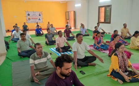 ବୋଡ଼େନ ଠାରେ ମହାସମାରୋହରେ ଯୋଗ ଦିବସ ପାଳିତ