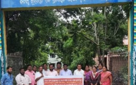 କଣ୍ଟାମାଳ ବେସରକାରୀ ଅଧ୍ୟାପକ ଓ କର୍ମଚାରୀ ସଂଘର କାର୍ଯ୍ୟ ବନ୍ଦ ଯୋଗୁଁ ଶିକ୍ଷାଦାନ ଠପ