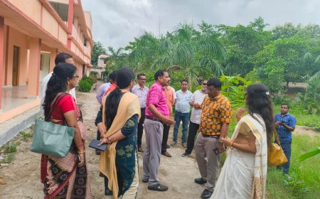 କଣ୍ଟାମାଳ ପଞ୍ଚାୟତ  ମହାବିଦ୍ୟାଳୟ  ଓ ବରଗୋଛା ଆବାସିକ ବିଦ୍ୟାଳୟ ପରିଦର୍ଶନ କଲେ ଜିଲ୍ଲାପାଳ