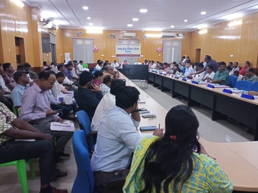 ସୁବର୍ଣ୍ଣପୁର ଜିଲ୍ଲା ପରିଷଦ ର ସ୍ଵତନ୍ତ୍ର ବୈଠକ ଅନୁଷ୍ଠିତ*-