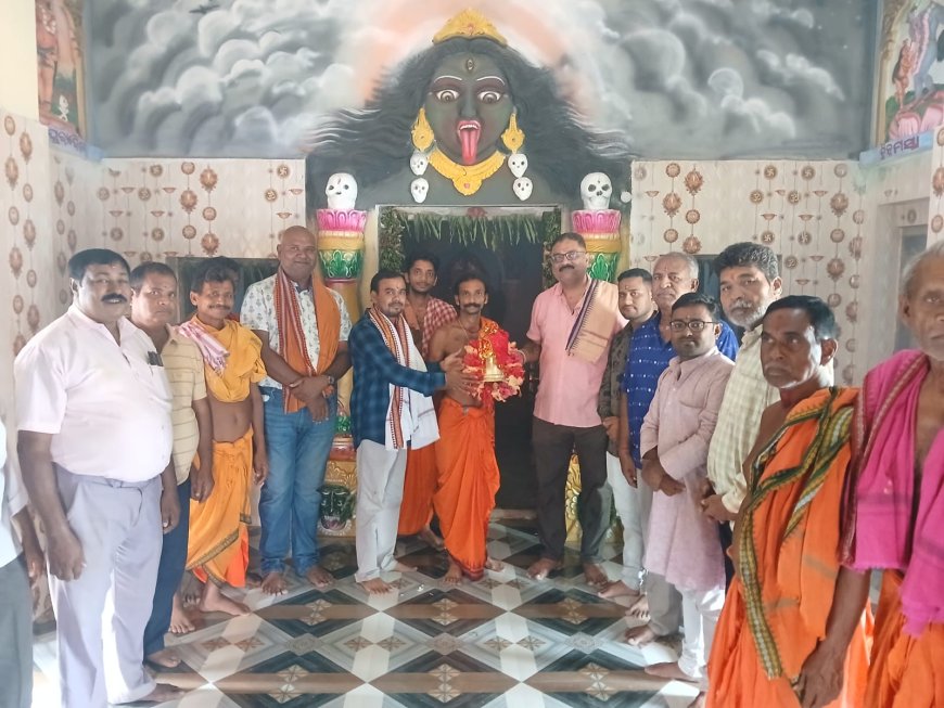 ଐତିହାସିକ ସାଲେଭଟା ମାଁ ପାଟଣେଶ୍ୱରୀ ପୀଠରେ ଦଶହରା ପୂଜାରେ ଲାଗିଲା ନୂତନ ଘଣ୍ଟି l