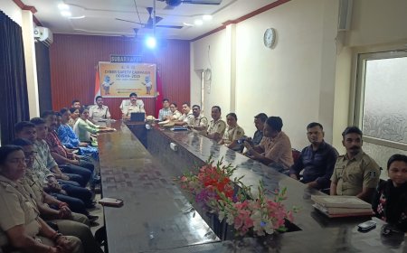 ଆଭାସି ଜରିଆ ରେ ସାଇବର ରଥ ର ଉଦଘାଟନ କଲେ ମୁଖ୍ୟମନ୍ତ୍ରୀ*-  *ଜିଲ୍ଲା ରେ ଗାଁ ଗାଁ ରେ ବୁଲିବ ସାଇବର ସଚେତନତା ରଥ*- *ସାମ୍ୱାଦିକ ସମ୍ମିଳନୀରେ ସୂଚନା ଦେଲେ ଏସପି*-