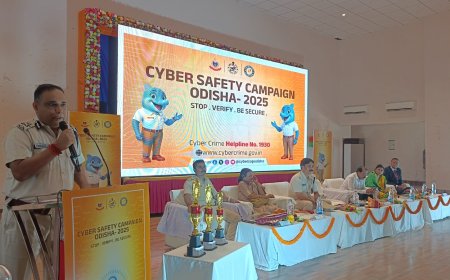 ସୁବର୍ଣ୍ଣପୁର ଜିଲ୍ଲା ପୋଲିସ ପକ୍ଷରୁ  ସାଇବର ସୁରକ୍ଷା ଅଭିଯାନ ର ଶୁଭାରମ୍ଭ*-  *ସମସ୍ତ ଙ୍କ ଉଦ୍ୟମ ହେଲେ ସାଇବର ନିୟନ୍ତ୍ରଣ ହୋଇ ପାରିବ*- *ଆଇଜି -ହିଂମାଶୁ ଲାଲ୍*