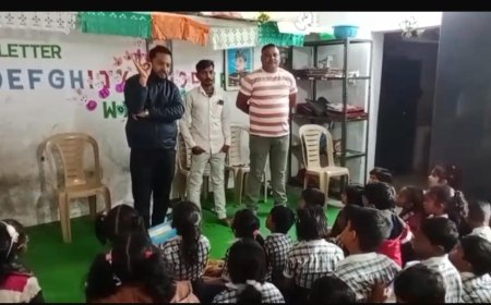 ସାଂସଦ ସୁଜିତ୍ କୁମାରଙ୍କ ଜନ୍ମ ଦିନ, ବୋଡ଼େନ ବି ଜେ ପି ପକ୍ଷରୁ ସାଲ,ଫଳ, ଖାତା କଲମ ବଣ୍ଟନ