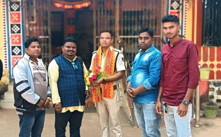 ସଇଁତଲା ଥାନାରେ ନୂତନ ଆଇଆଇସିଙ୍କ ଯୋଗଦାନ ପରେ ସାମ୍ବାଦିକ ସଂଘ ତରଫରୁ ସମ୍ବର୍ଦ୍ଧନା