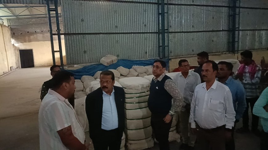 ସୁବର୍ଣ୍ଣପୁର ଠାରେ କପାମଣ୍ଡି କୁ ଉଦଘାଟନ କଲେ ଜିଲ୍ଲାପାଳ*