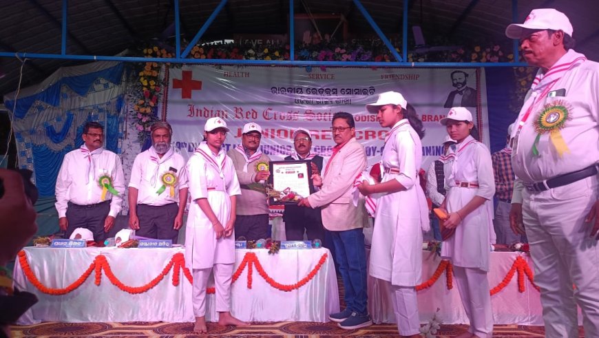 ୧୯ ତମ ଜିଲ୍ଲା ସ୍ତରୀୟ ଜୁନିୟର ରେଡ଼କ୍ରସ ତାଲିମ ଶିବିର ଉଦଘାଟିତ*- *ଭବିଷ୍ୟତ ନିର୍ମାଣ ଓ ସମାଜ ସେବା ରେ ଆସିବା ପାଇଁ ଏହା ହେଉଛି ପ୍ରକୃଷ୍ଟ ଶିବିର*- *ଜିଲ୍ଲାପାଳ*