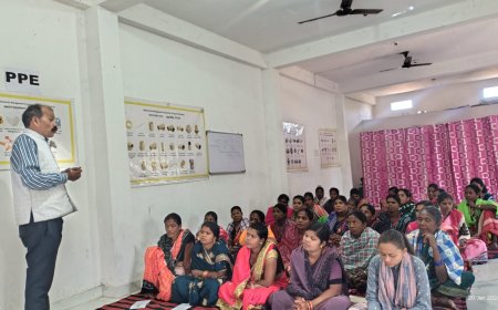 ଗୋଷ୍ଠୀ ଜଙ୍ଗଲ ପରିଚାଳନା -  ଜିଲ୍ଲା ସ୍ତରୀୟ ମହିଳା ନେତ୍ରୀଙ୍କ ପ୍ରଶିକ୍ଷଣ