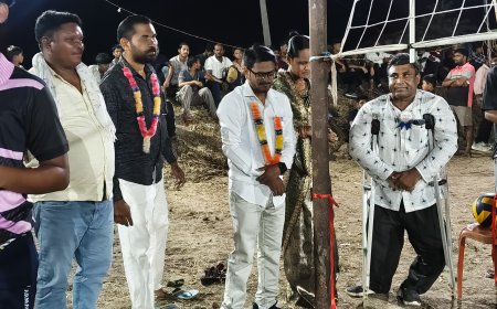 ରାତ୍ରି କାଳୀନ ଭଲିବଲ ଟୁର୍ଣ୍ଣାମେଂଟ .... ପିପଲପଦର (ଏମ୍ ଭି ସି)ଚମ୍ପିୟାନ