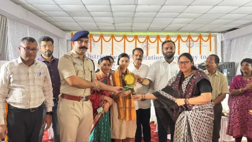 ଏ-୧ ଓ ଏ-୨ ଗ୍ରେଡ ଓ ଜିଲ୍ଲା ଟପ୍ପରଙ୍କୁ ଜିଲ୍ଲା ସ୍ତରୀୟ ସମ୍ବର୍ଦ୍ଧନା