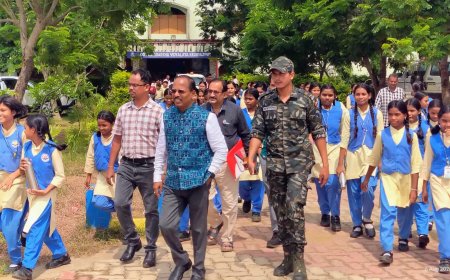 ଆଦର୍ଶ ବିଦ୍ୟାଳୟରେ ଜିଲ୍ଲାପାଳ  .ଛାତ୍ରାବାସ ଉଦଘାଟନ ଓ ଭି ଏମ ଡି ସି ମିଟିଂ .ଛାତ୍ର ଛାତ୍ରୀଙ୍କ ସହିତ ବାର୍ତ୍ତାଳାପ .ଏକକ ବ୍ୟବହୃତ ପ୍ଲାଷ୍ଟିକ ନିଷେଧ